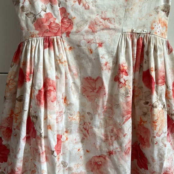 Mayoral Dress. Size 9. Gorgeous peachy floral. - Picture 3 of 6